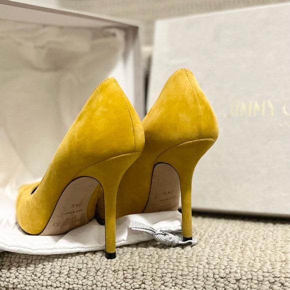 Jimmy Choo Love 100 Saffron Yellow Suede pointed toe High heels - Picture 4 of 8
